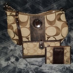 Coach purse with wallet and coin pouch